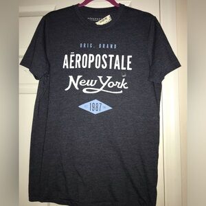 Aeropostale graphics tee size medium